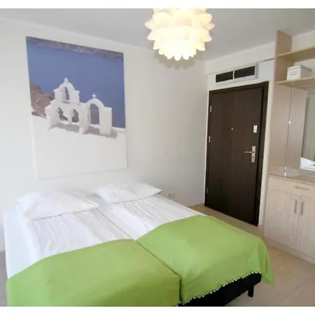 Apartment Yellow House Lodging *