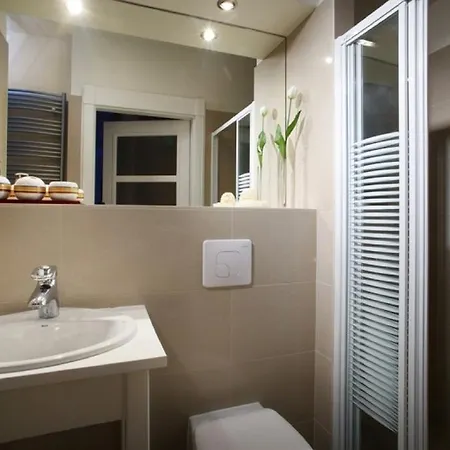 Apartment Yellow House Lodging Sopot